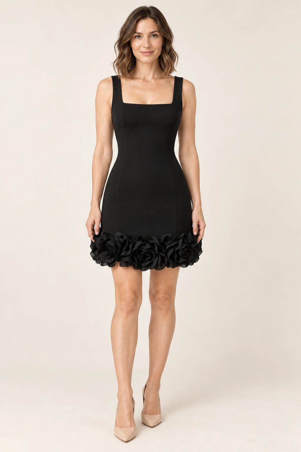 Robe demoiselle d’honneur pour mariage civil Camélia, noir : robe portée par une femme adulte
